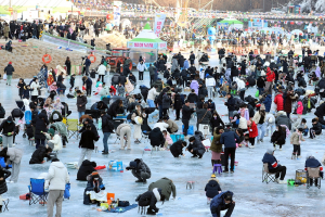 영남권 최대 겨울축제, 2025 안동암산얼음축제 개최