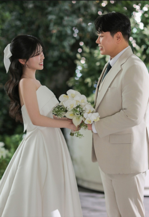 [화촉]손취용(군위군 의흥파출소장)·홍웅희 씨 장녀 손선영 양 25일 결혼