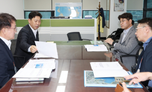 박용선 포항시장, 영일만항 북극항로 특화항만 조성 정부 지원 요청