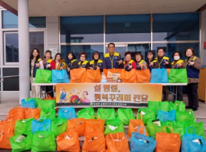 칠곡군 동명면 지역사회보장협의체, 설명절 행복꾸러미 전달